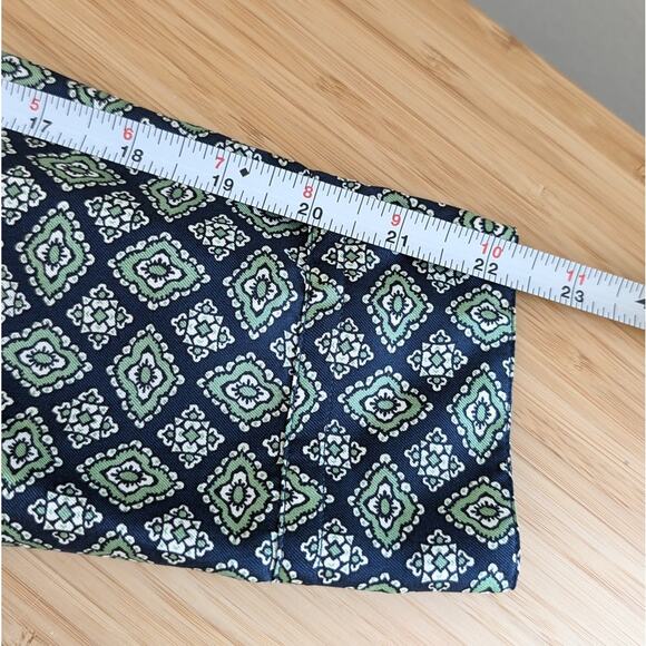 Prada Silk Patterned Long Sleeve Blouse Straight Fit Shirt, size IT 42/US 6 - Picture 11 of 13